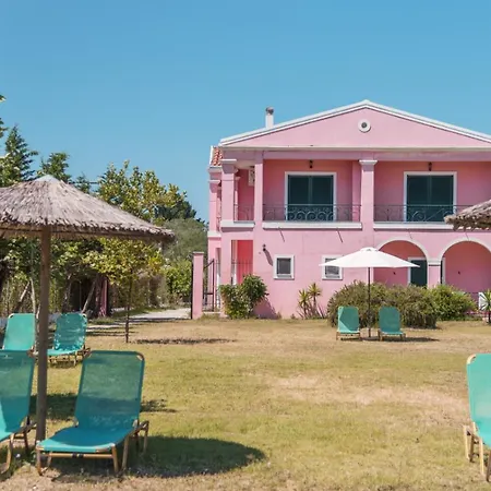Seaside Aparthotel 3*