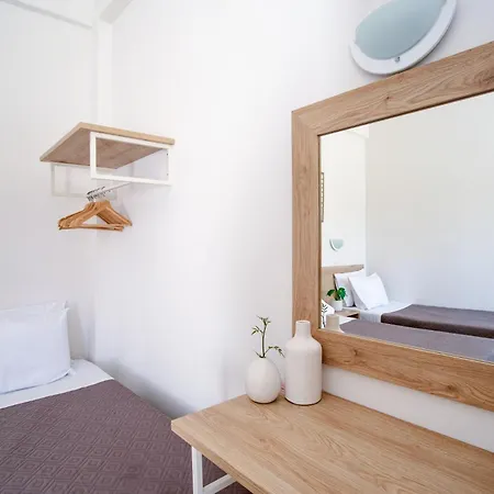 Hotel Seaside 2*