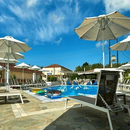 Seaside Aparthotel 3*