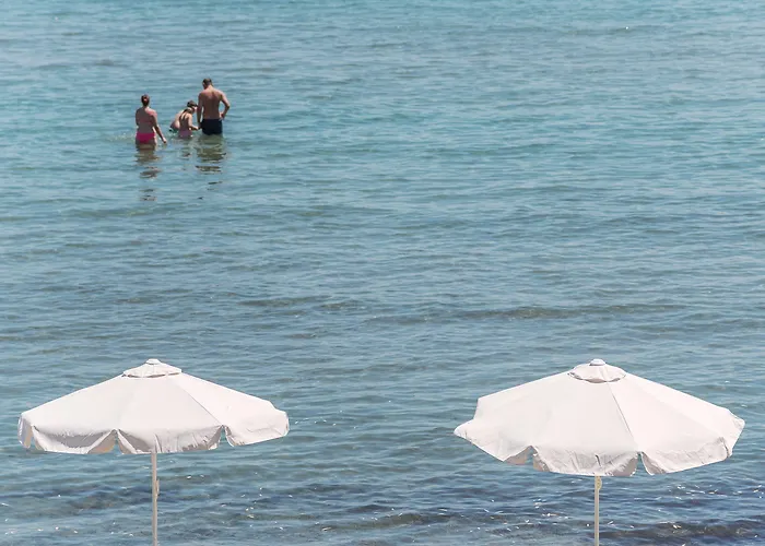 Hotel Seaside 2*