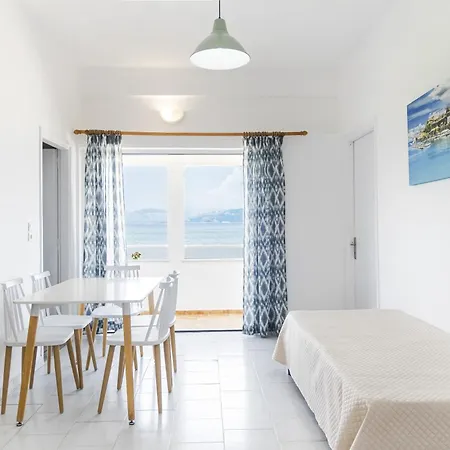 Seaside 3* Kávos